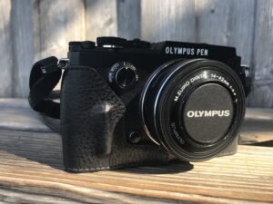 Buy cameras Sydney local photographers selfies