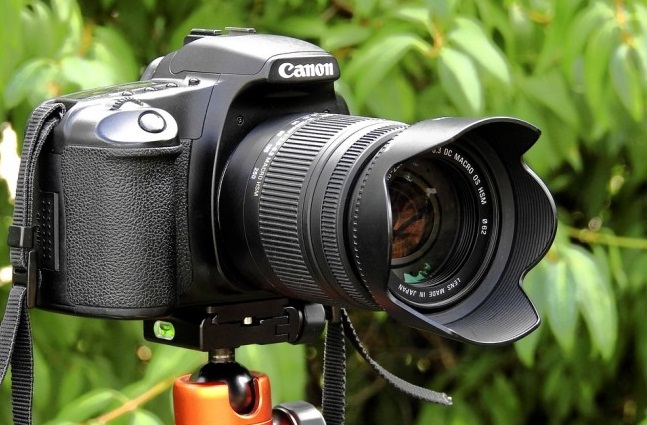 Buy cameras Kiev local photographers selfies